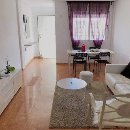 Apartamento Con Terraza 50m2，500m A La Playa Arenales del Sol
