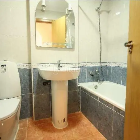 Apartamento Con Terraza 50m2，500m A La Playa * Arenales del Sol